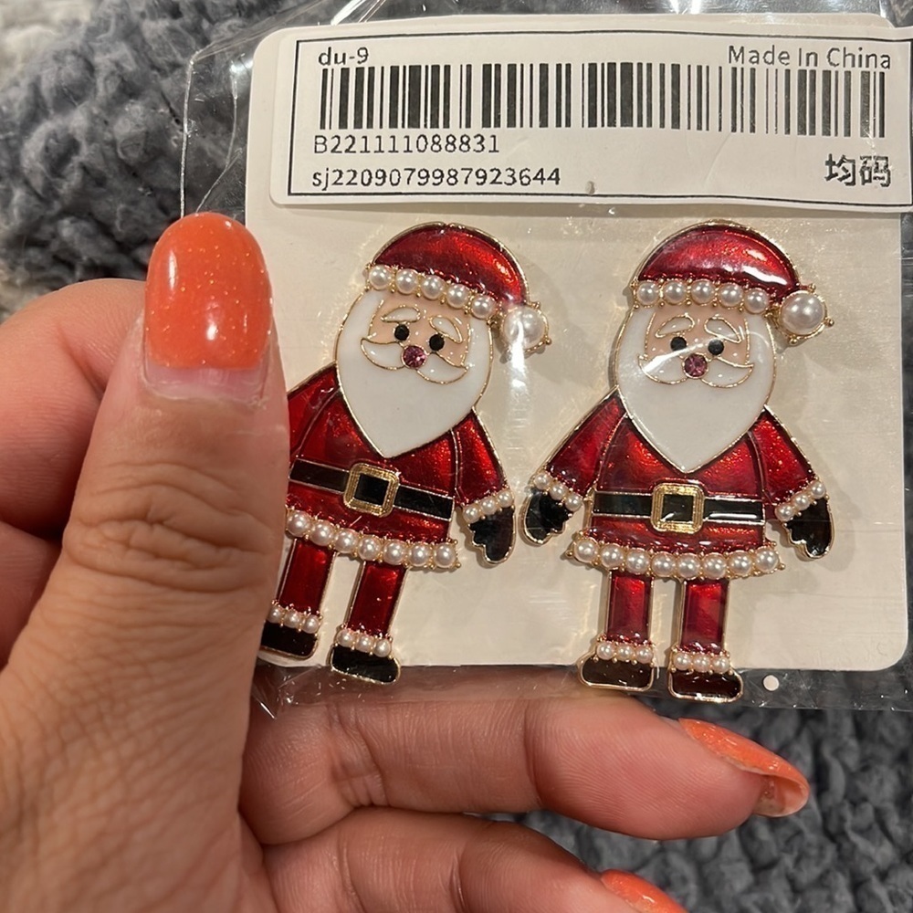 Santa clause earrings - Picture 2 of 3